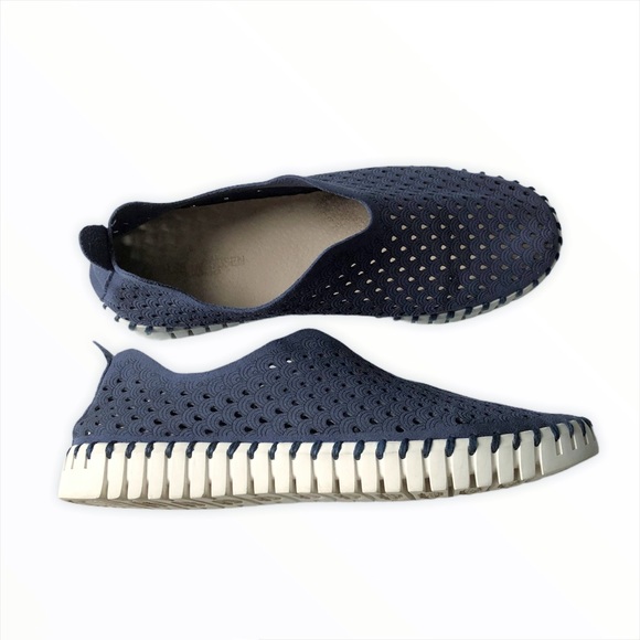 Ilse Jacobsen Blue Tulip Perforated Slip On Shoes - Picture 4 of 12